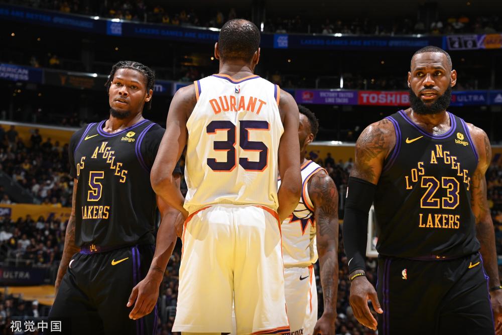 他在比赛中 他在比赛中