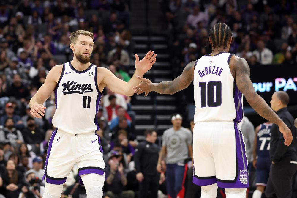 场新星小雷 场新星小雷