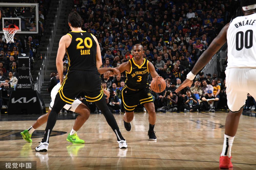 那耀眼的明 那耀眼的明