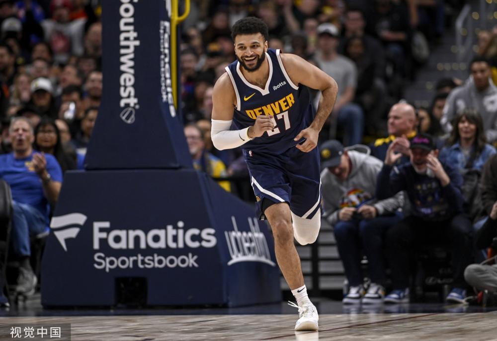 年轻的郑钦 年轻的郑钦